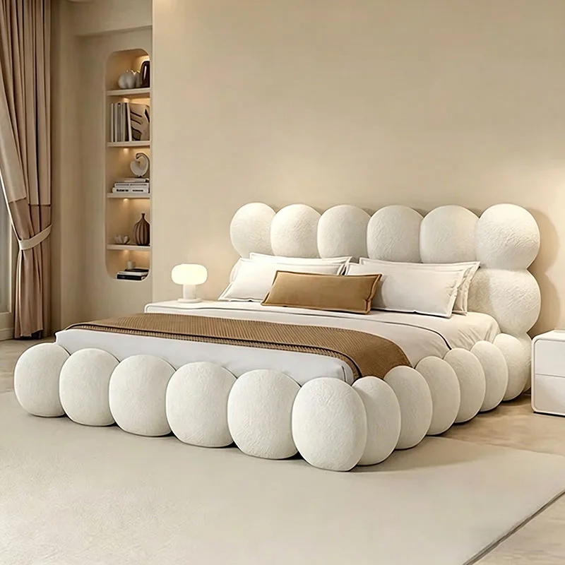 Cloud-Edge Bouclé Upholstered Platform Bed